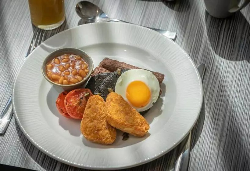 Clayton Hotel Bristol City