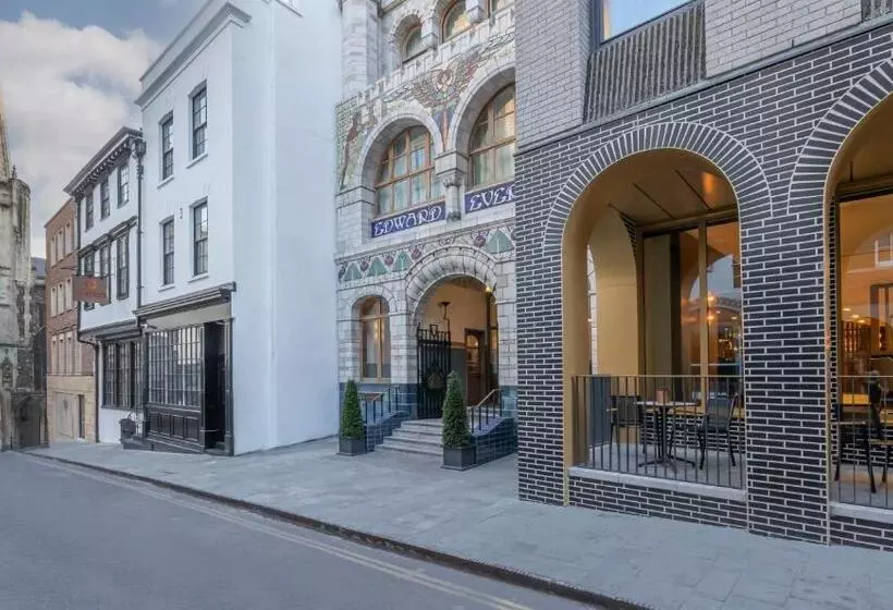 Clayton Hotel Bristol City