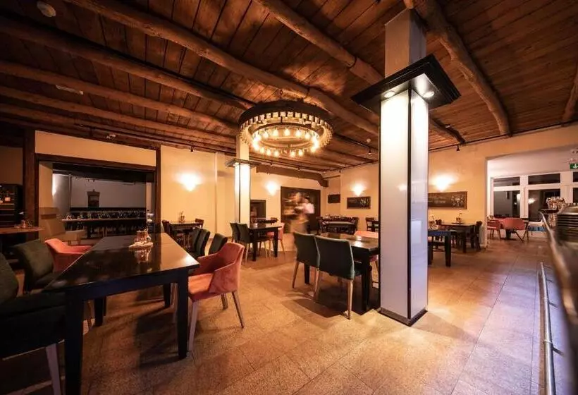 Hotelli Die Lü   Lüttelforster Mühle