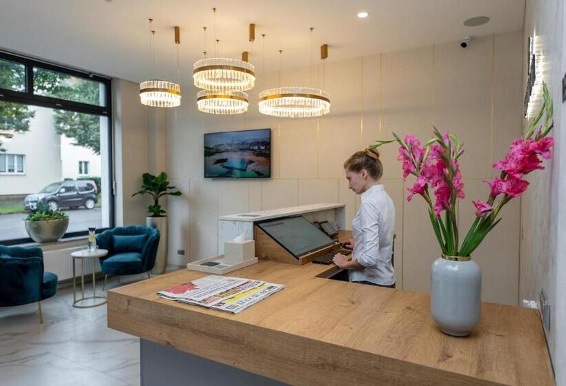 Emily Hotel Leipzig Neue Messe