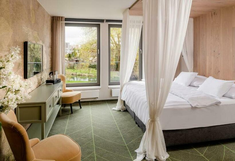 ホテル Herbarium Boutique