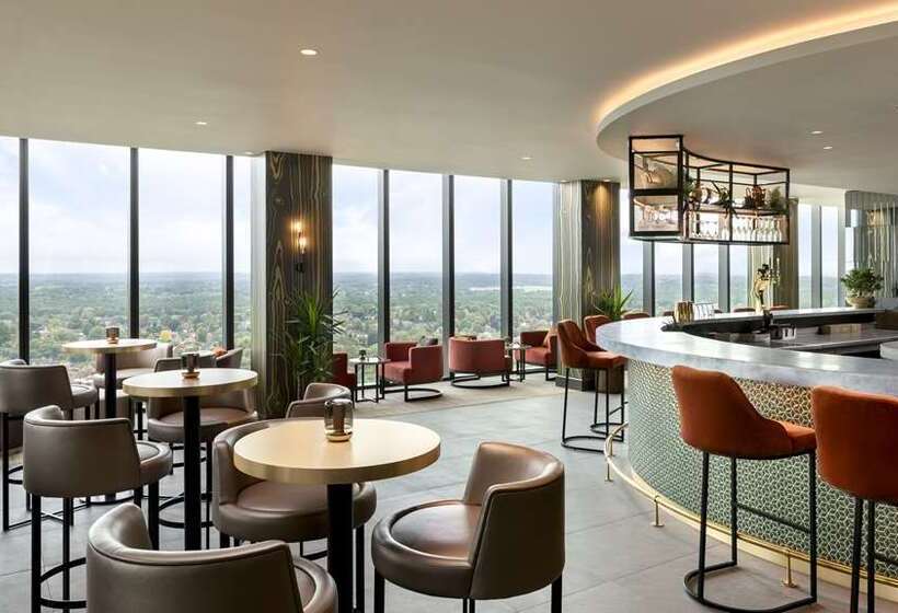 فندق Hilton Woking