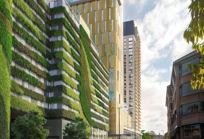 ホテル Hilton Woking