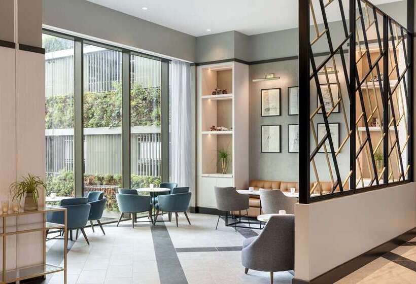 فندق Hilton Woking