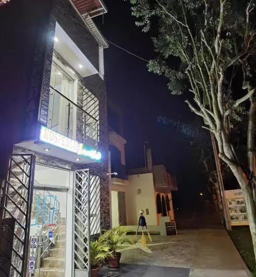 Hotelli Hospedaje Lunita