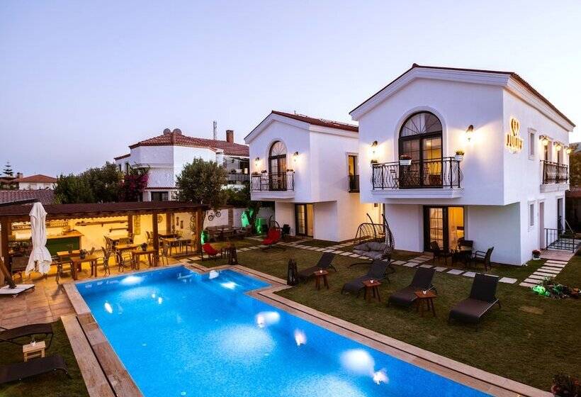 בית מלון כפרי Juliet Alacati