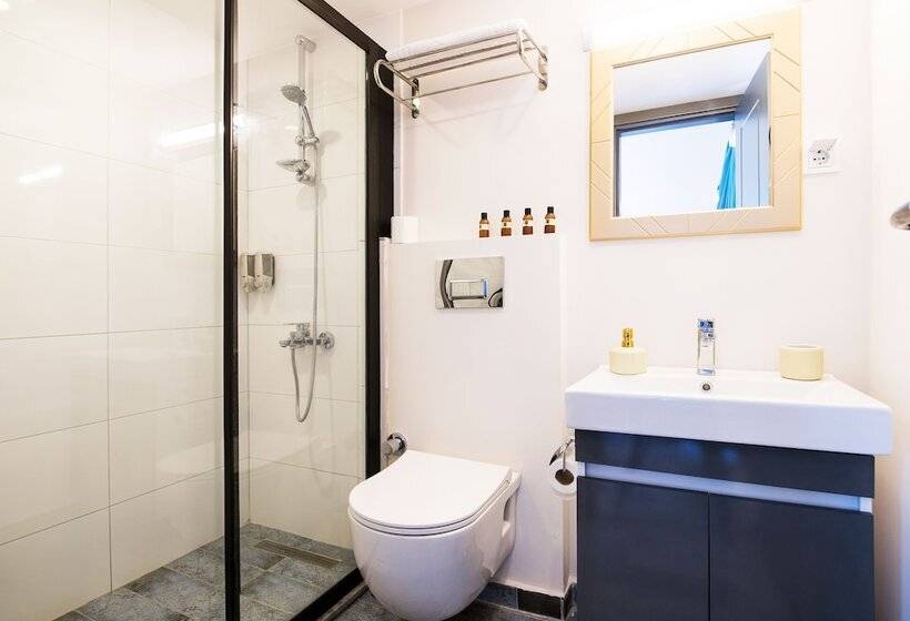 בית מלון כפרי Juliet Alacati