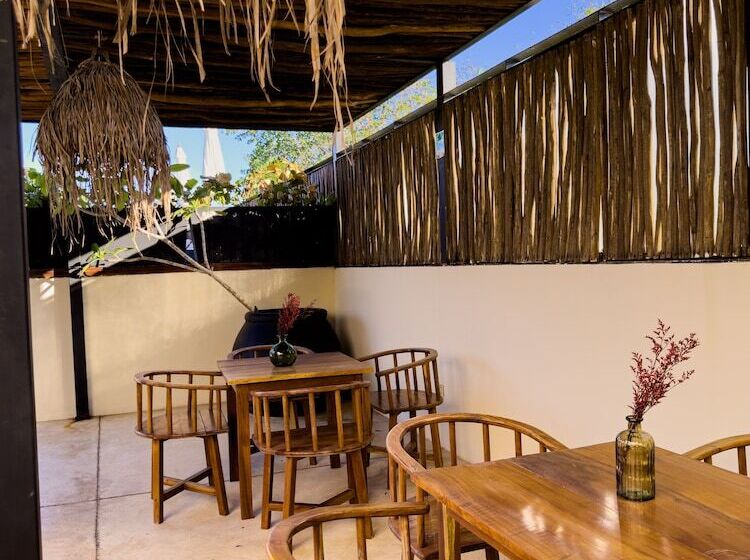 בית מלון כפרי Kuukum Tulum