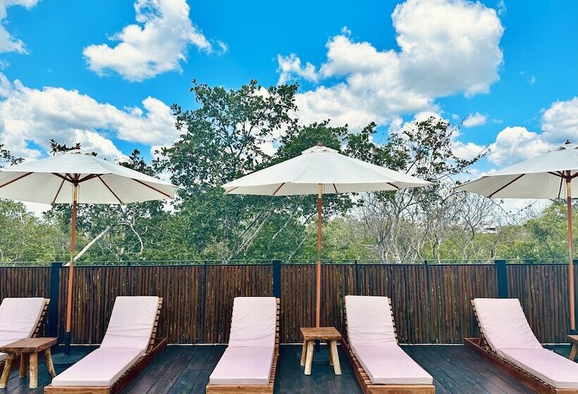 בית מלון כפרי Kuukum Tulum