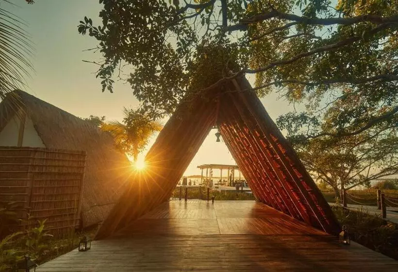 Hotelli Our Habitas Bacalar - Adults Only