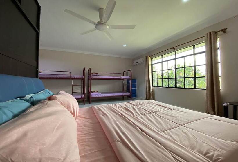 Отель Tambunan Nature Lodge