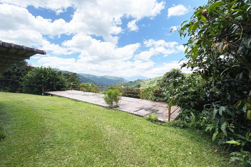 Отель Tambunan Nature Lodge