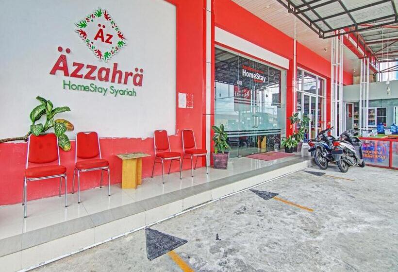 בית מלון כפרי Oyo 90419 Azzahra Homestay Syariah