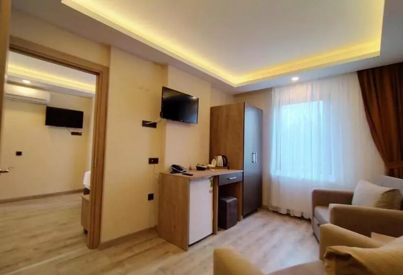 هتل Palmiye Royale Palace