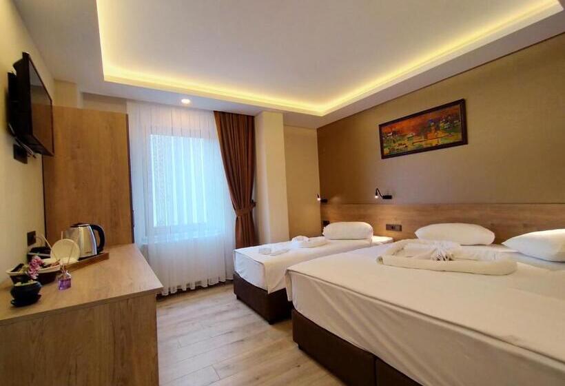 Hotel Palmiye Royale Palace