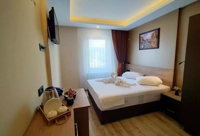هتل Palmiye Royale Palace
