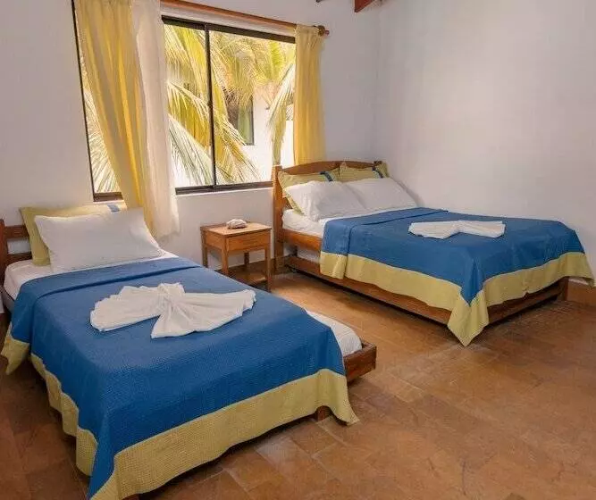 ホテル Playazul Coveñas