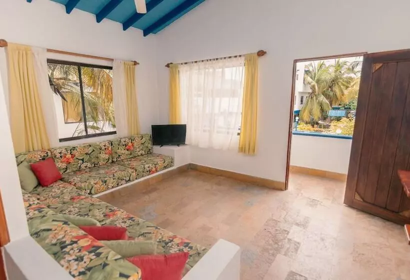 ホテル Playazul Coveñas