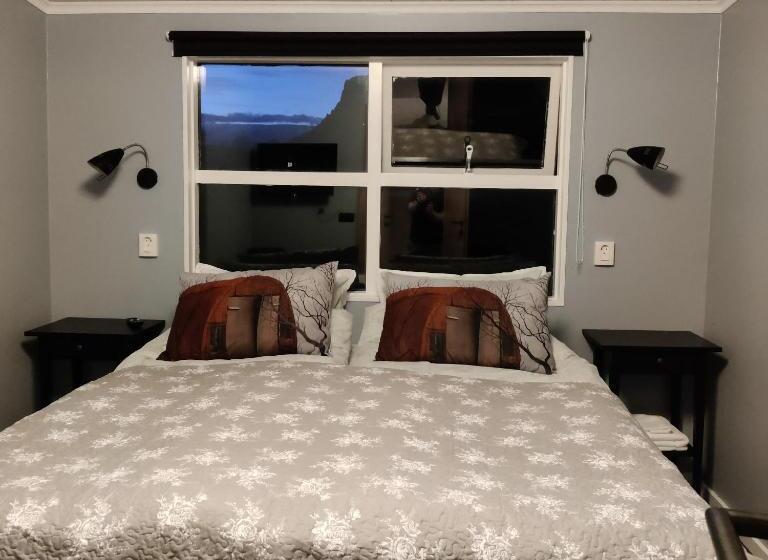 پانسیون Prestshús 2 Guesthouse