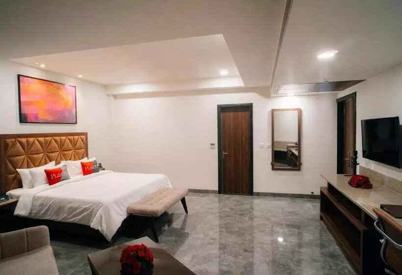 Playotel Premier Guna