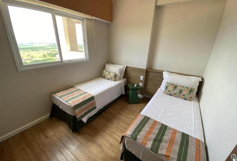 استراحتگاه Hot Beach Suites