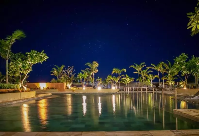 Lomakeskus Hot Beach Suites