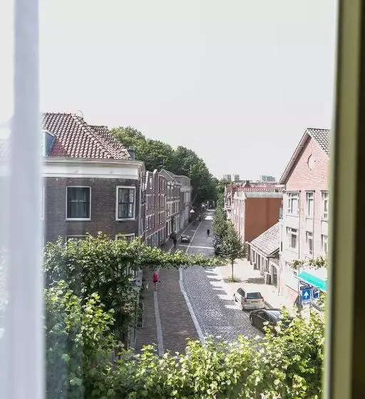 Stadshotel Steegoversloot