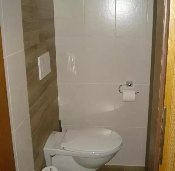 Aamiaismajoitus (B&B) Gästehaus Troppmair