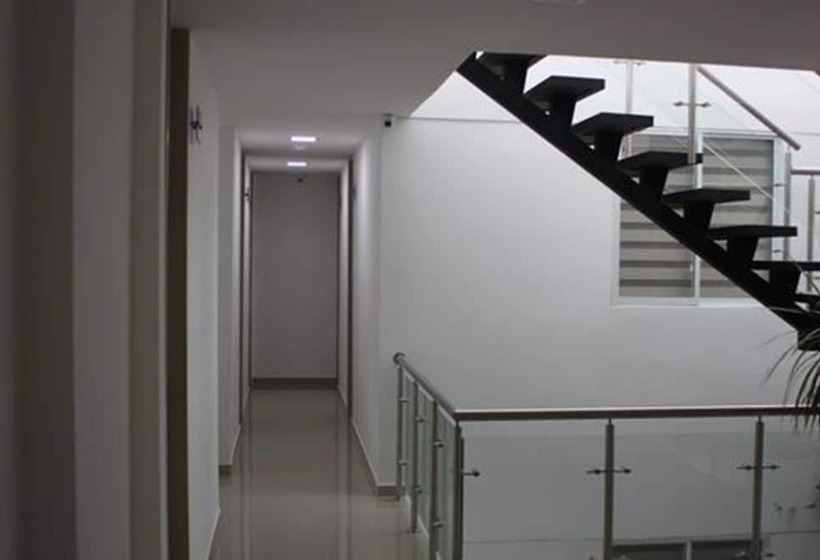 Hotel Bayit Tov Circunvalar