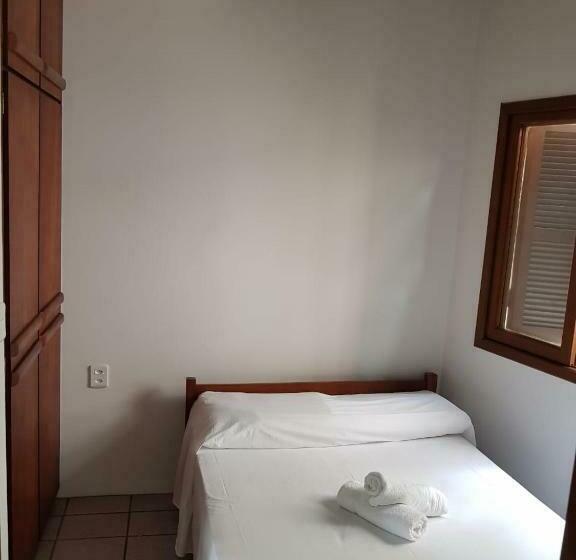 בית מלון כפרי Beach House Floripa   Sunset