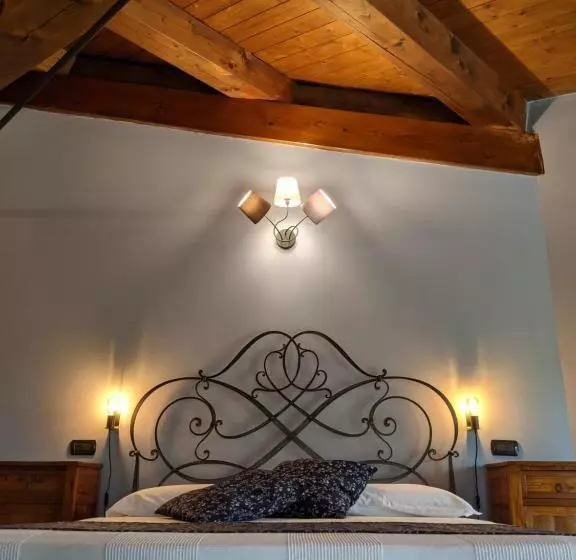 ホテル Casale Boschi   Rifugio Di Pianura