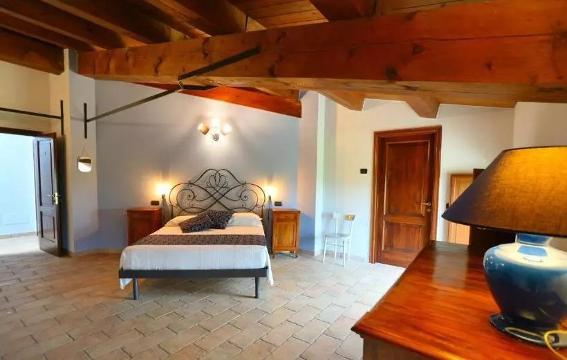 ホテル Casale Boschi   Rifugio Di Pianura