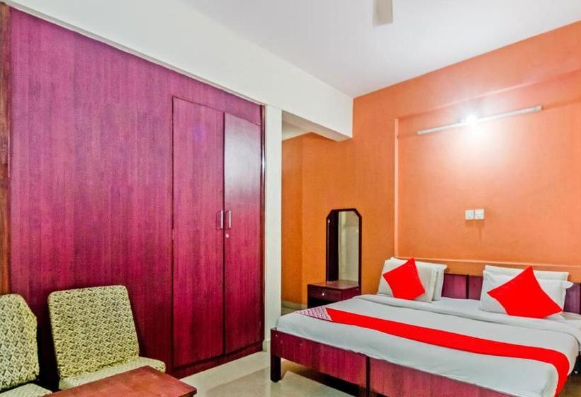 ホテル Oyo 2686 Shaurya
