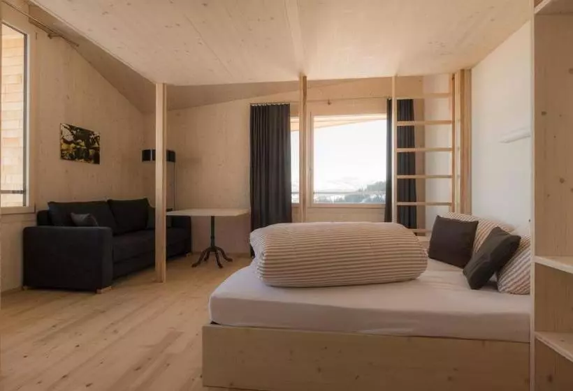 ホテル Stoos Hüttä