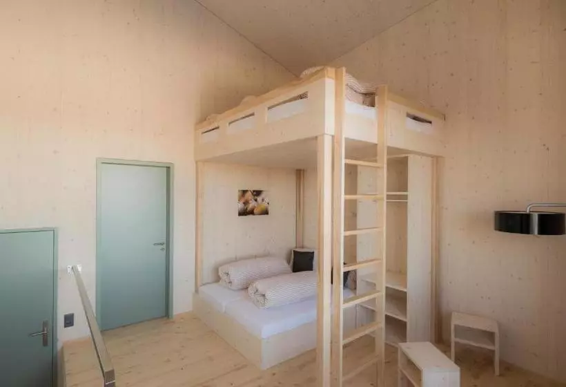 ホテル Stoos Hüttä