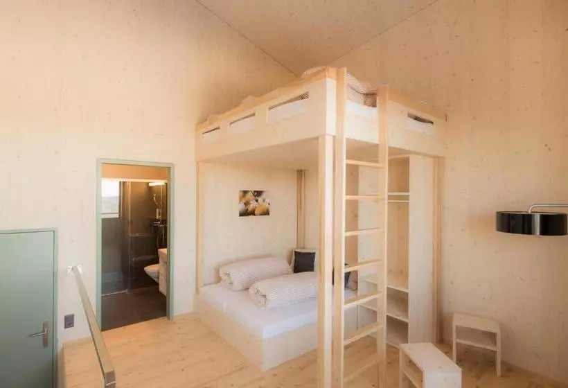 ホテル Stoos Hüttä