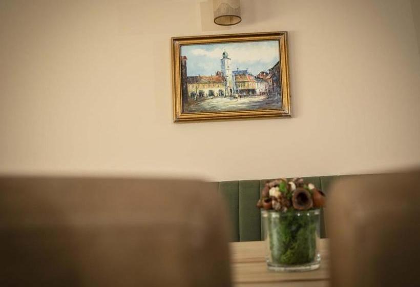 بنسيون Bello Lounge