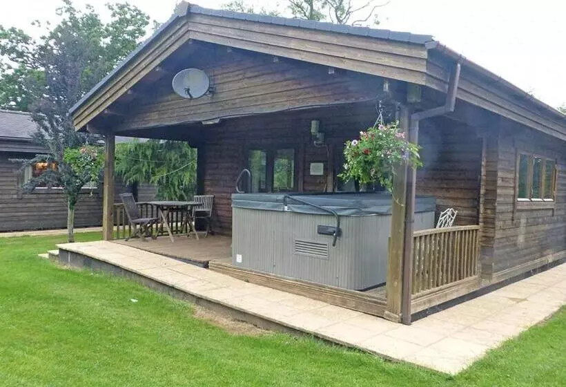 Lomakeskus Goodiford Mill Lakes