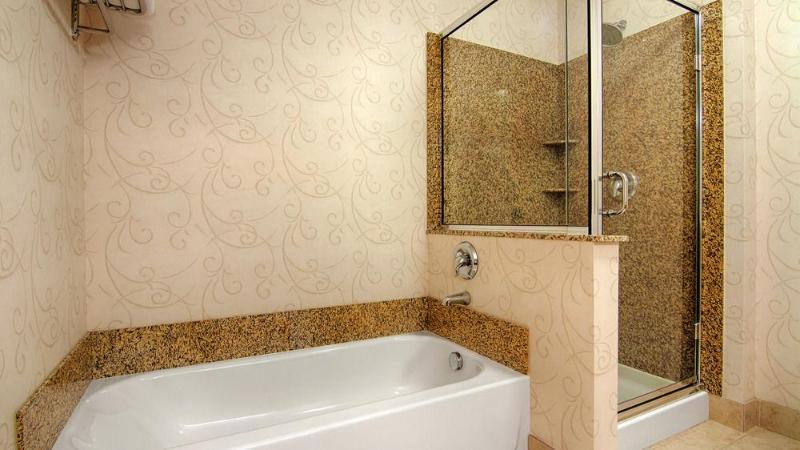 Grand Hotel At Bridgeport