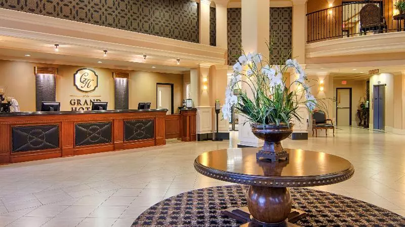 Grand Hotel At Bridgeport