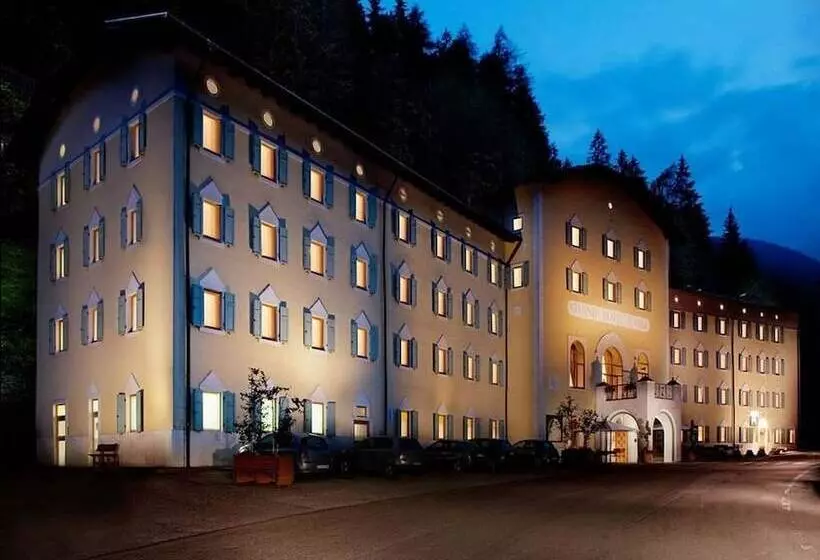Grand Hotel Rabbi