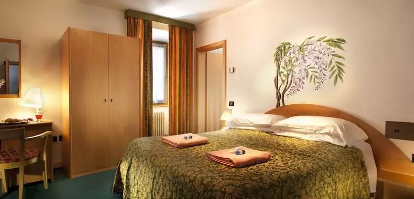 Grand Hotel Rabbi