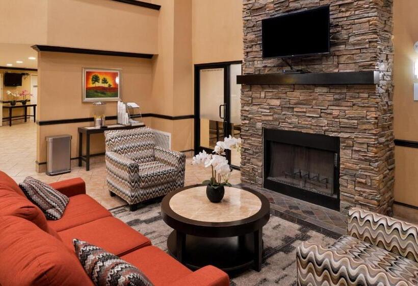 Отель Chino Hills