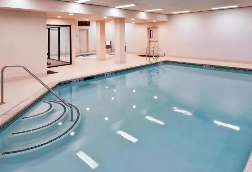 בית מלון כפרי Chino Hills