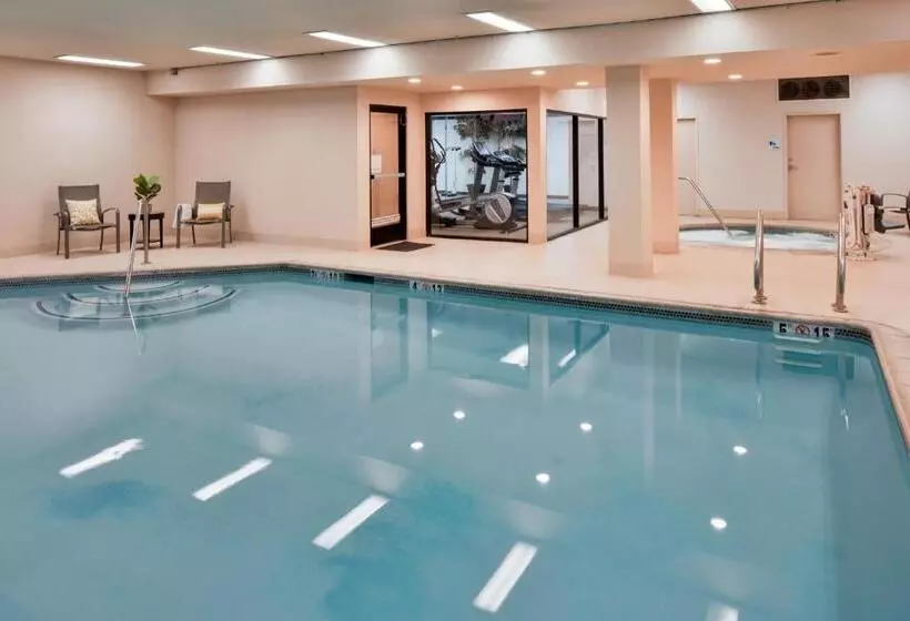 בית מלון כפרי Chino Hills