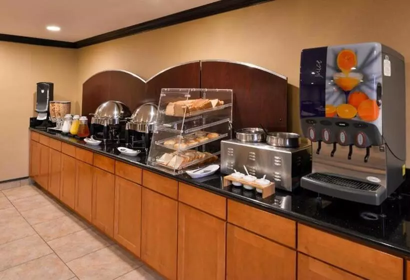 בית מלון כפרי Chino Hills