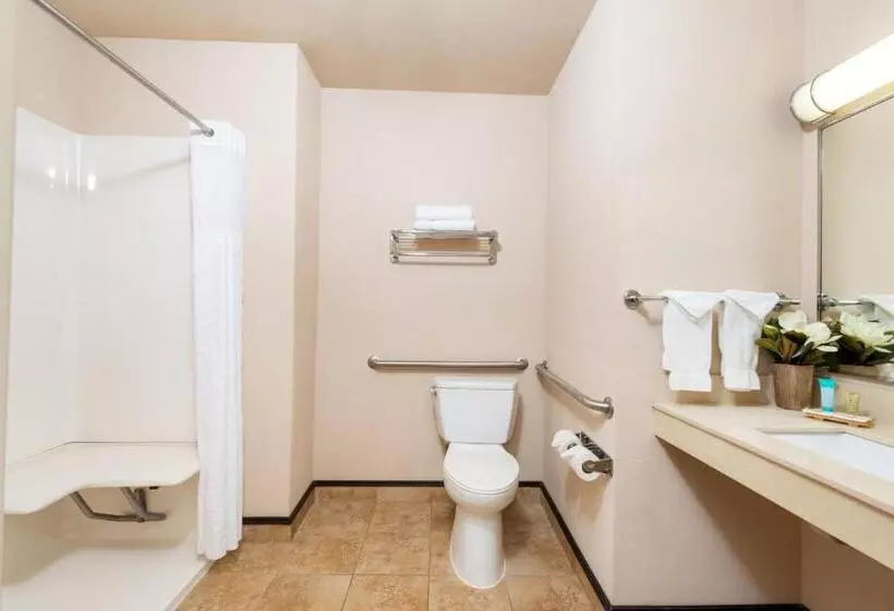 בית מלון כפרי Chino Hills