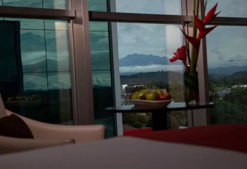 هتل Ciudad De David