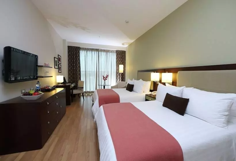 هتل Ciudad De David