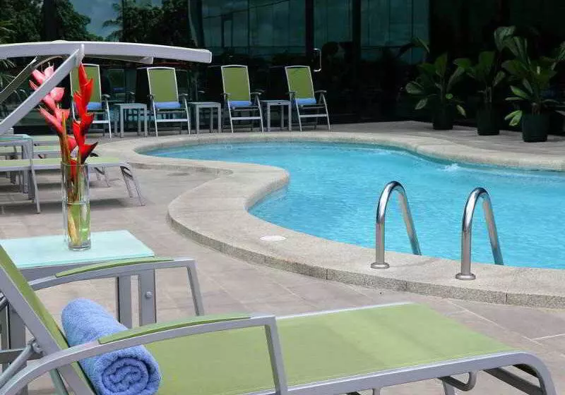 هتل Ciudad De David